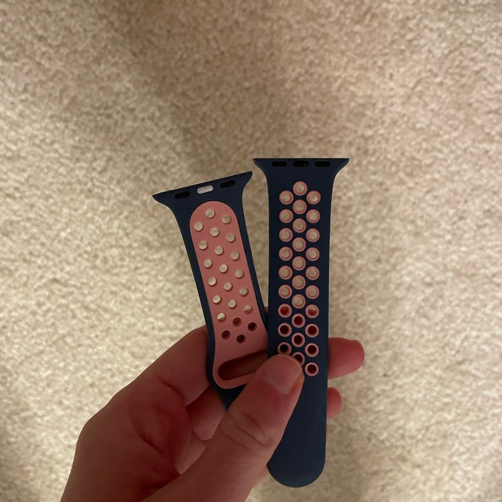 Apple Watch band—never used